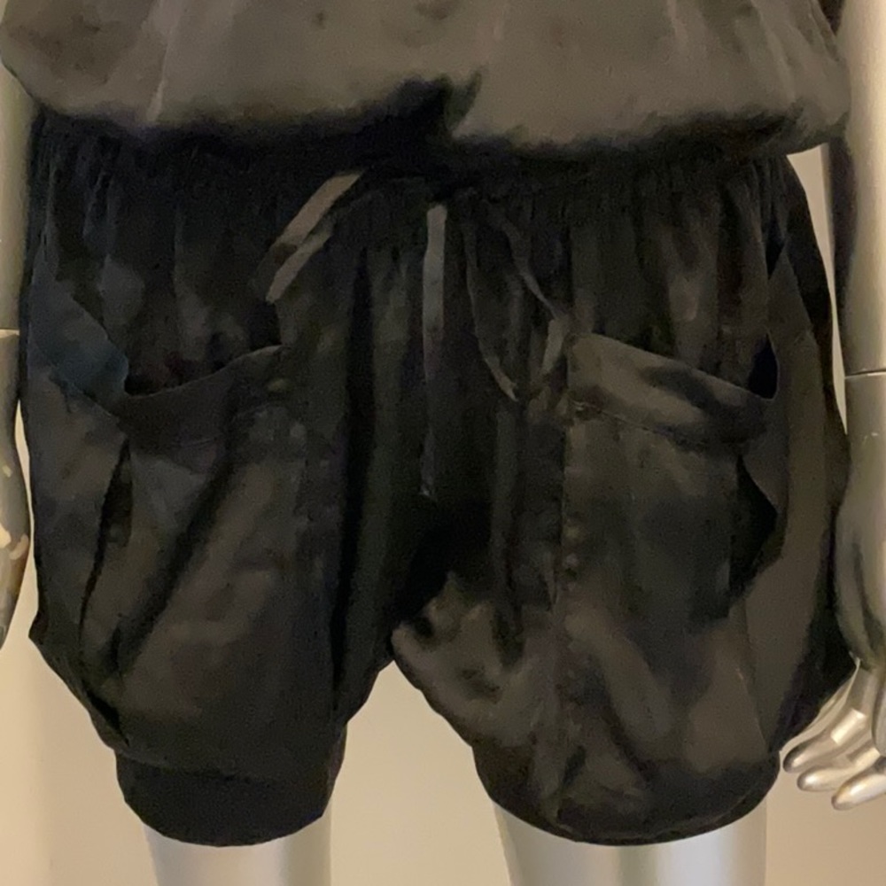 Sisley Silk-like Jumpsuit Shorts S - Picture 6 of 8
